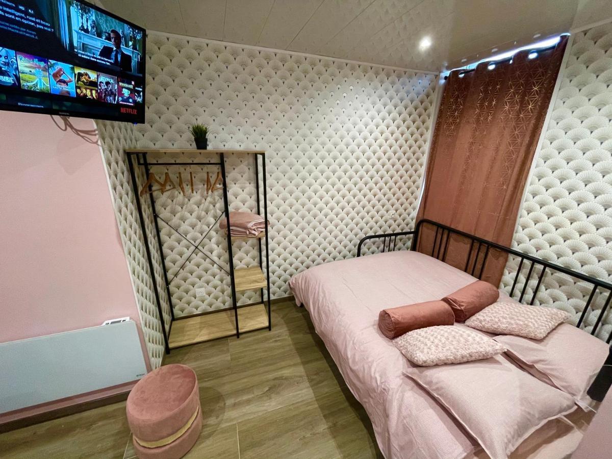 Capstay Color Valenciennes & Netflix Trith-Saint-Leger 외부 사진